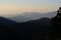The view to the south from the path to Poon Hill.