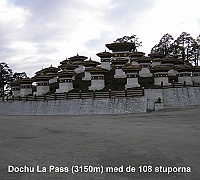 Dochu La Pass (3150 m) with they 108 Pagodas