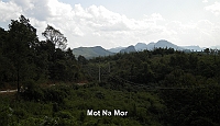  The road between Na Teuy and Na Mor