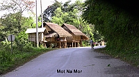  The road between Na Teuy and Na Mor