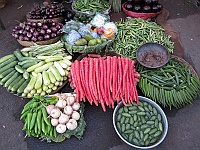 Vegetable sales on the side street of Colaba Causeway in Mumbai 2013