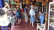 We stop to check out some souvenir shops in Masaya.