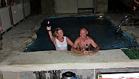 Gunilla and Thomas bathes in the pool.